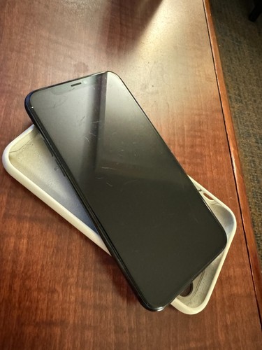 Solid year old - 1, iphone